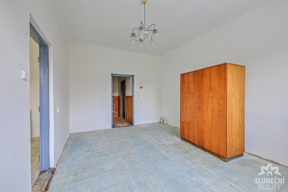 Prodej rodinného domu, 391 m², Strání - 17