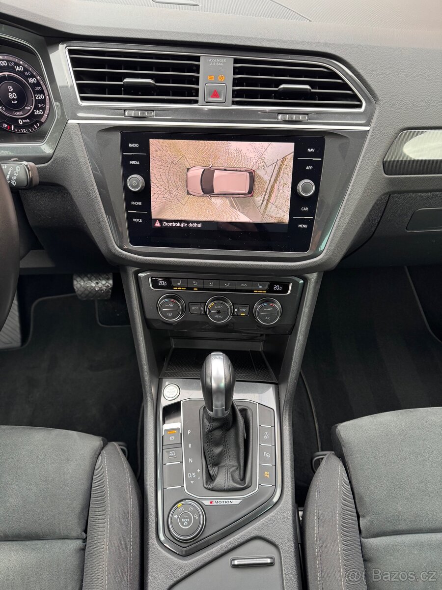 VW Tiguan 2.0TSI 4x4 DSG, 1.Majitel Naj.119tKm,R-line - 17