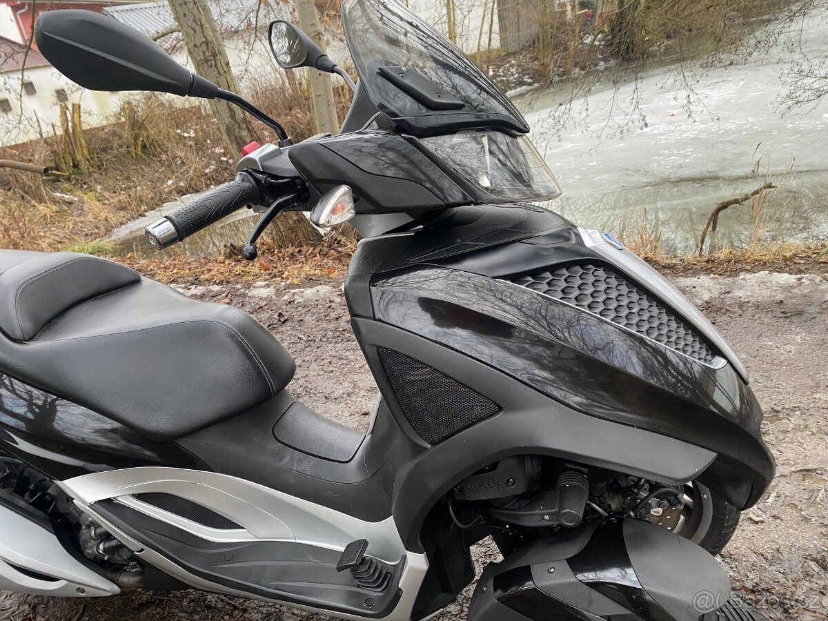 Piaggio Mp3 Yourban 300 LT - 17