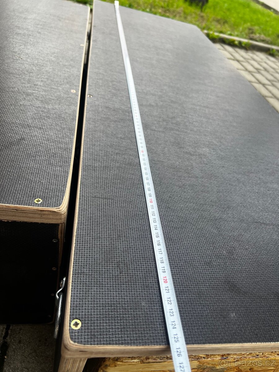 Vestavba do auta - 17