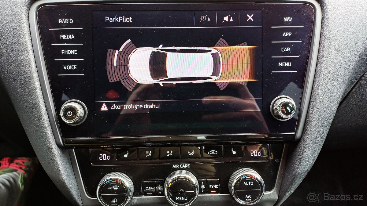 Škoda Octavia combi 2.0 TDI 135kW RS CHALLENGE - bez ADblue - 17