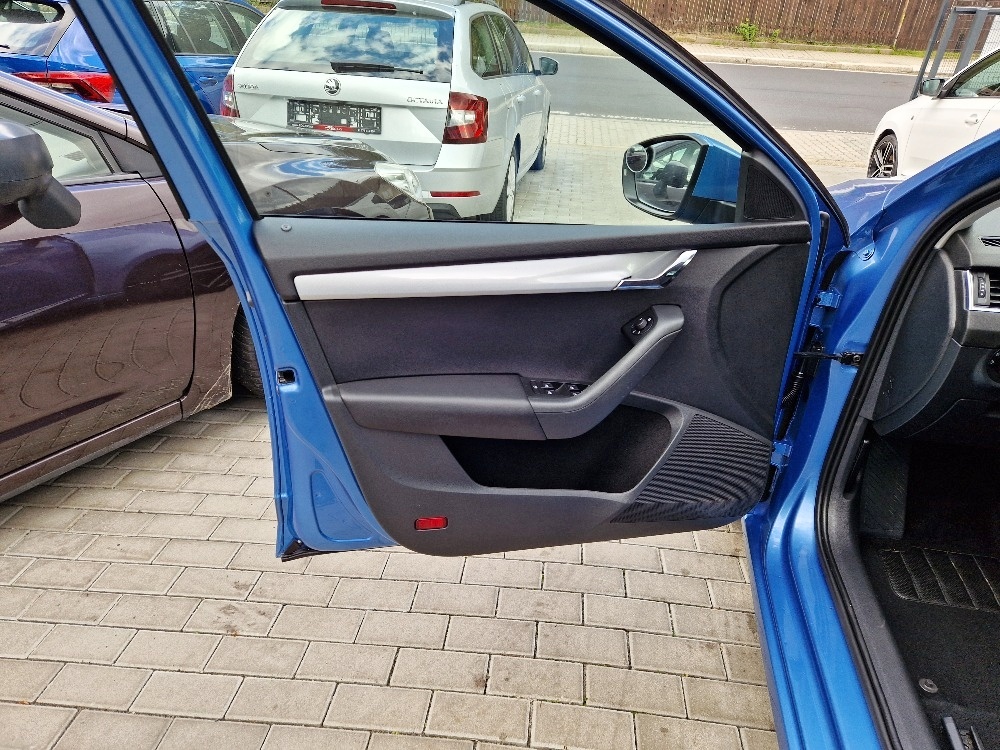 ŠKODA Octavia, 2.0 TDi (110 kW), DSG, 153 tis. km - 17