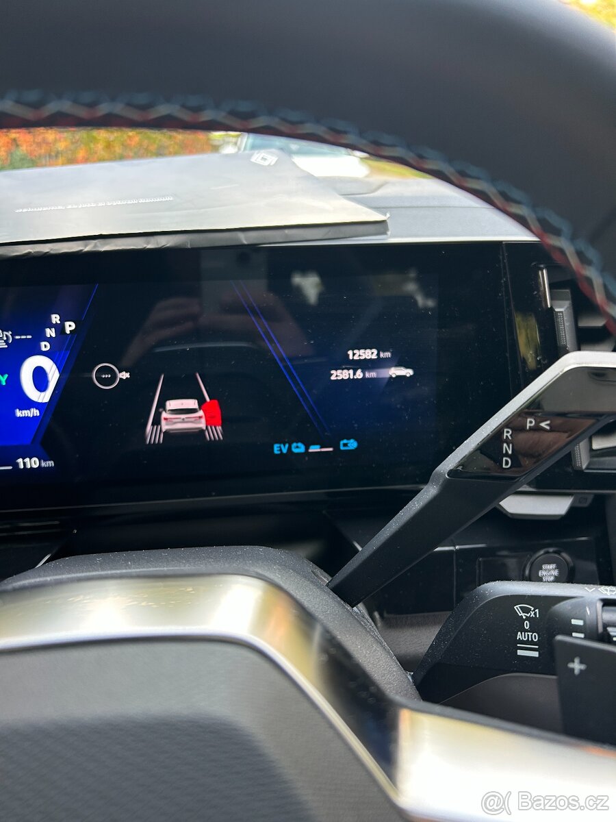 Renault Austral, 1.2 E-Tech full hybrid V ZÁRUCE - 17