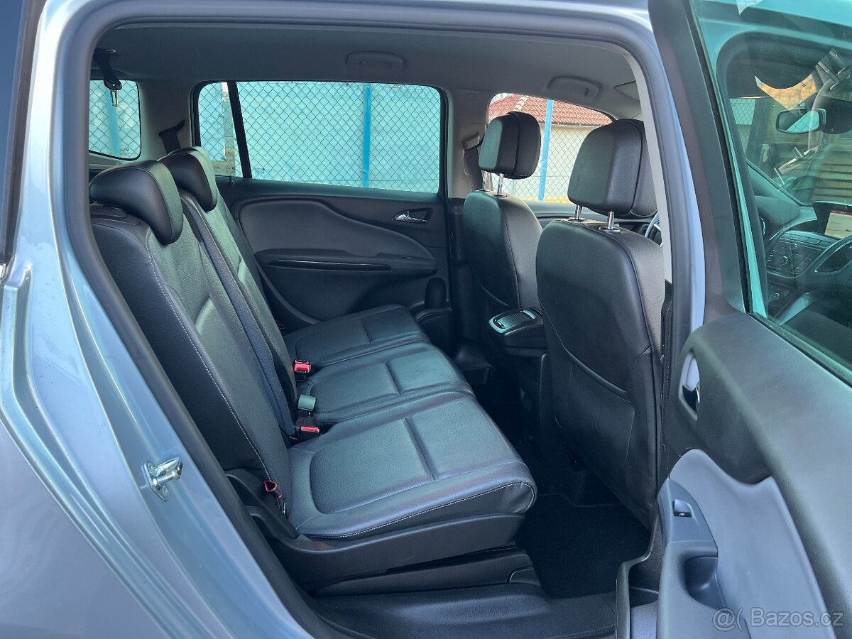 Opel Zafira, 1.6 CDTi 100kW OPC 7 MÍST - 17