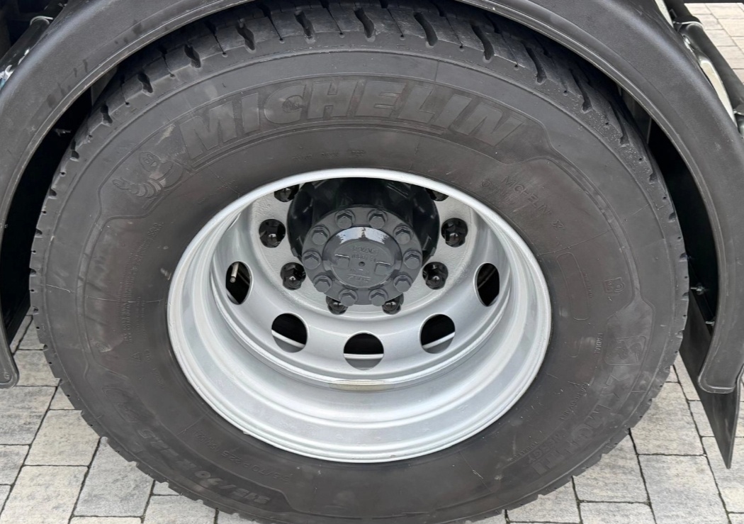 DAF CF 300 - 4x2 – Skříň – EURO 6 - 17