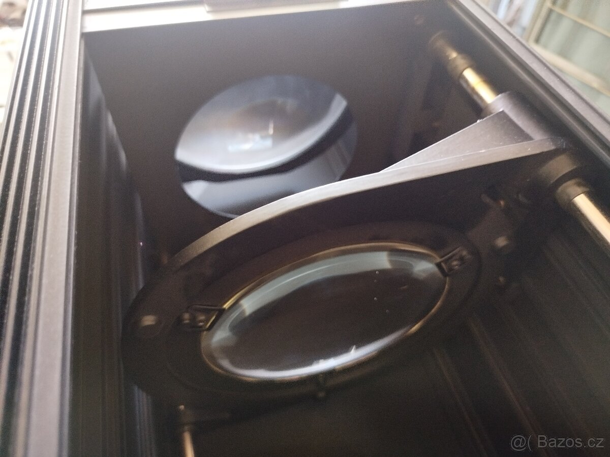 Predám Divadelní reflektor - 17