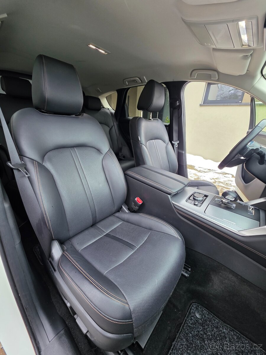 Mazda CX-60 2.5 e-Skyactiv Hybrid Homura AWD, 1.Maj., DPH - 17