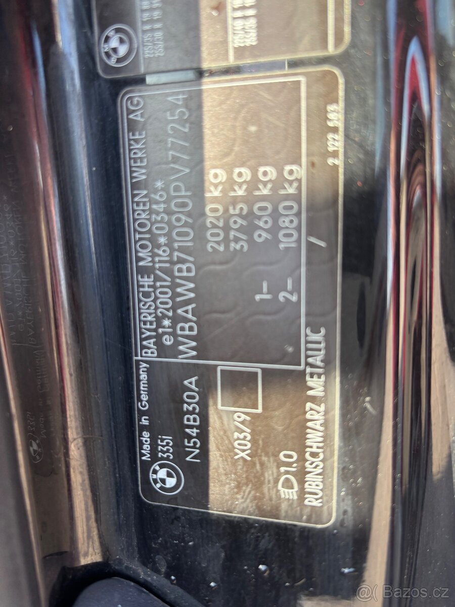 BMW 335i , e92 - individual , 2009 -Sleva - 17