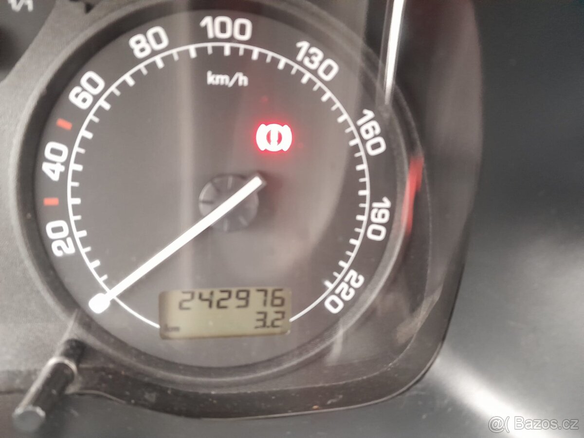 Škoda octavia octavie I 1.9TDI nová STK tažné klim - 17