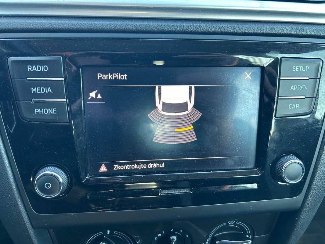 Škoda Rapid 1.0 TSI 81 kw 2019 - PRODÁNO - 17