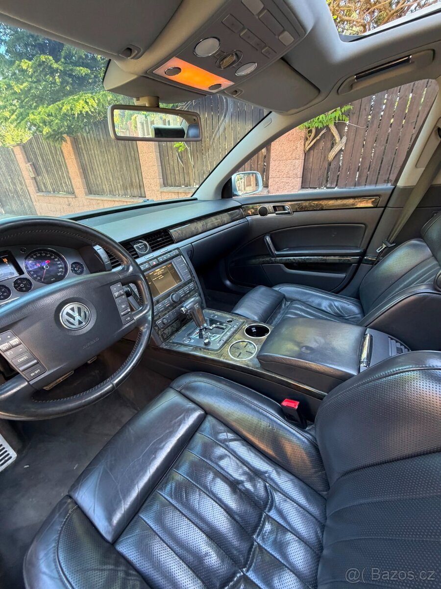 Volkswagen Phaeton 3.0 2009, max. výbava - 17