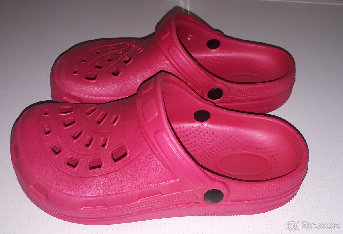 Nazouvací boty a vložky14+14,5+15+16,5+17,5+18,5+19+20+21+23 - 17