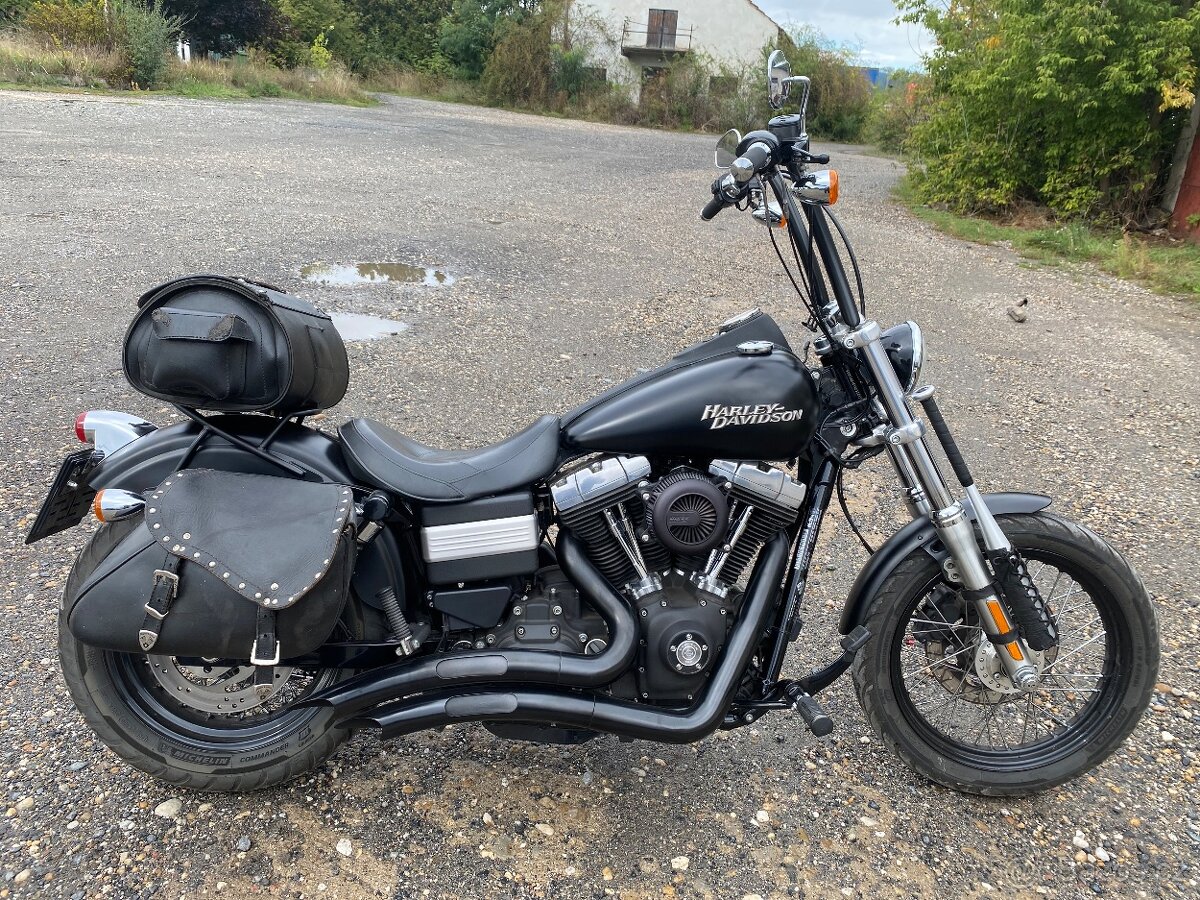 Harley Davidson Street Bob - 17