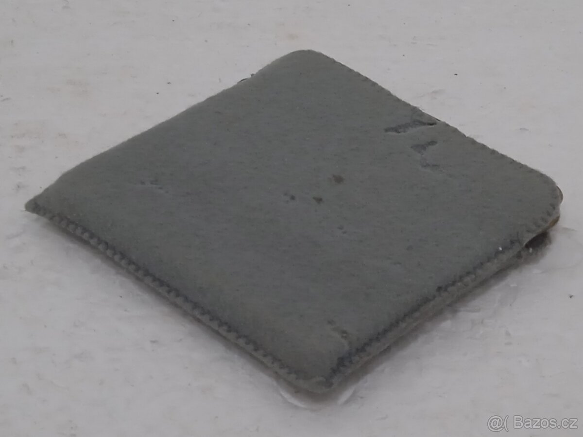 Retro pudřenka - OK stav - 17