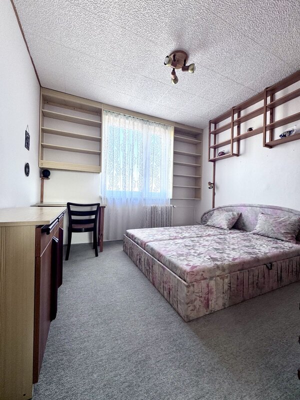 Pronájem kompletně zařízeného bytu 3+1, 77 m2, s terasou a s - 17