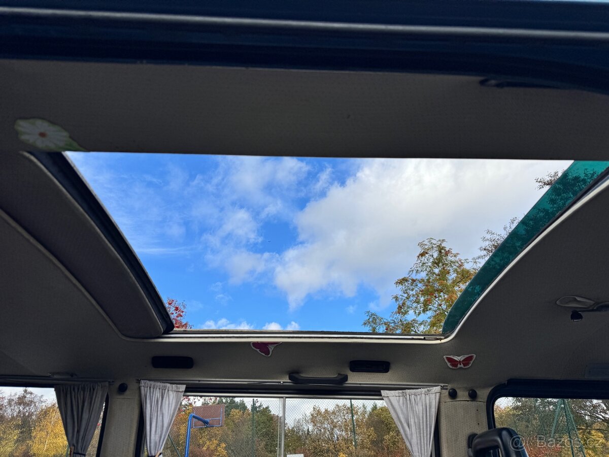 VW T3 Caravelle 1.9D 5kvalt 8 míst - 17