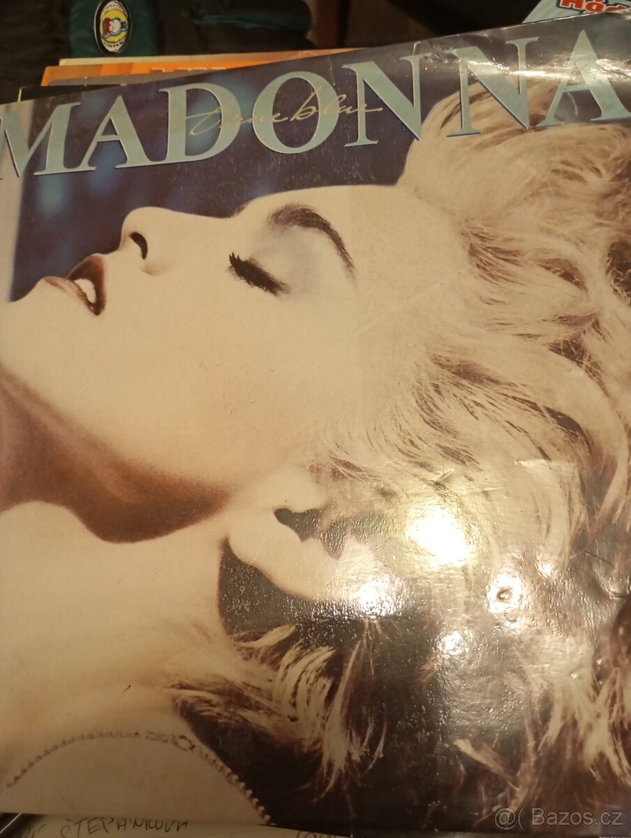 CD,Mc Lp a malý vinyl fota uvnitř - 17