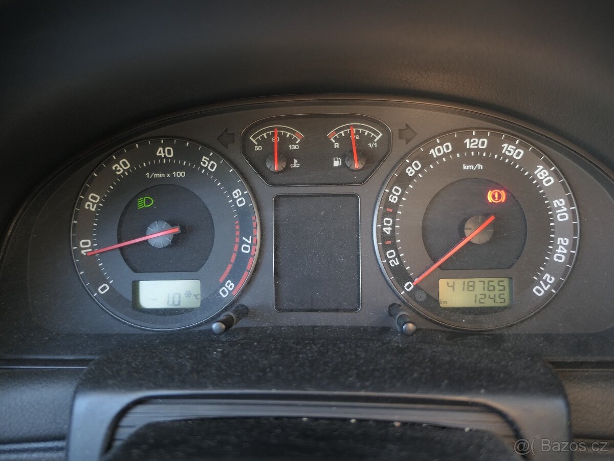 Škoda Superb 1,8T - 17