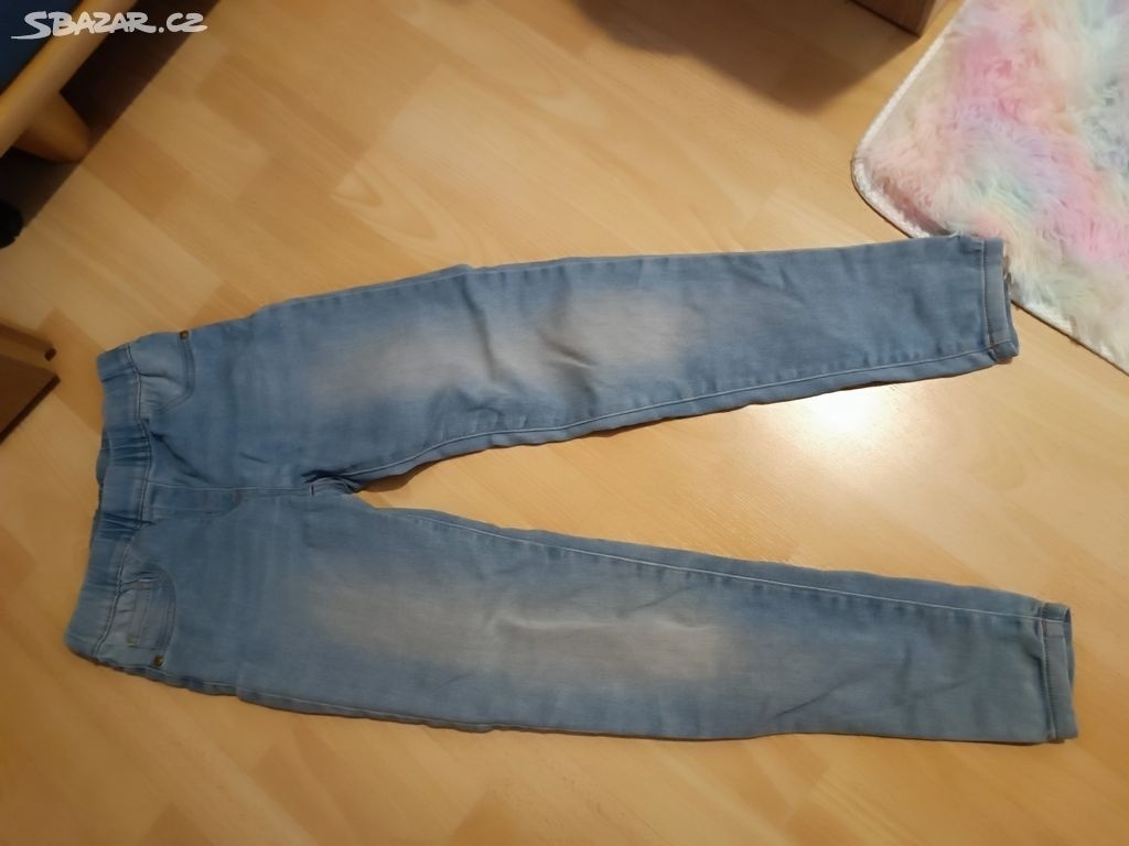 pár kousků pro dívku 146/152 - levně - 17