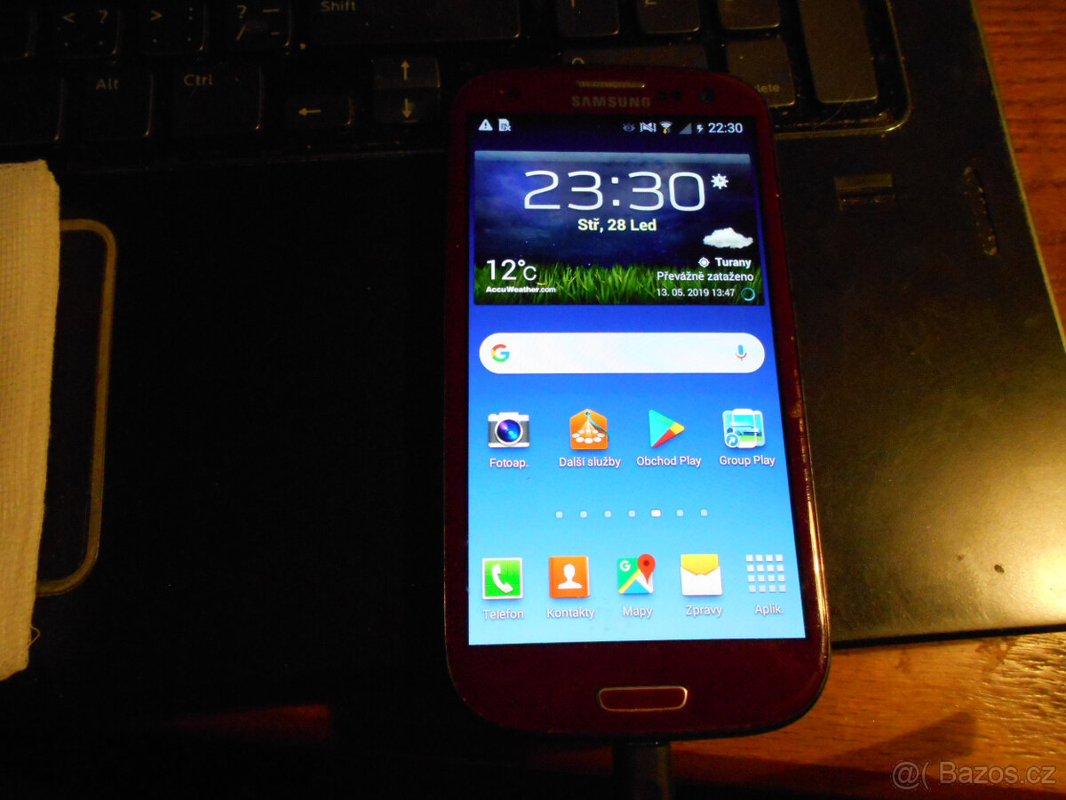 3x notebook, 1x tablet, 1x mob. telefon. - 17