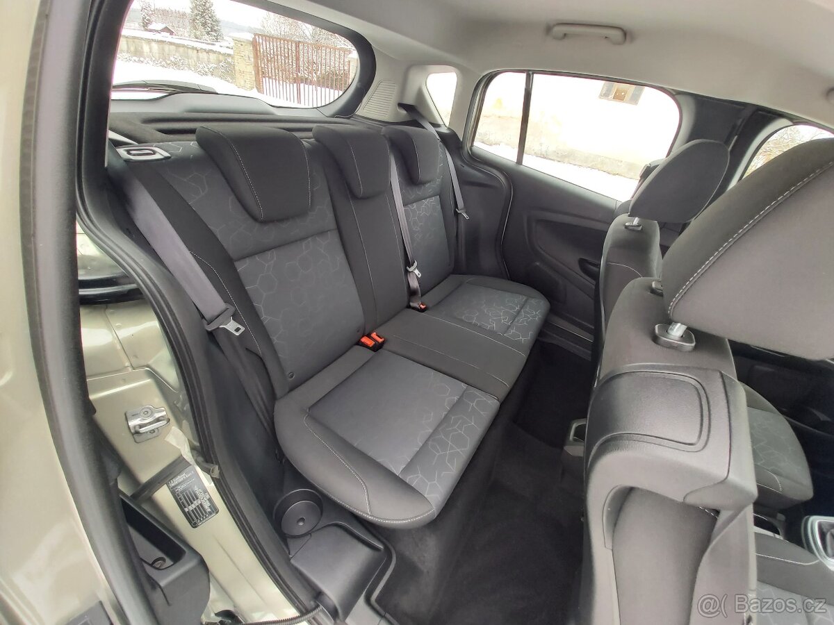 Ford B-Max 1.0 74 kw, 2014, jen 33.600 km - 17