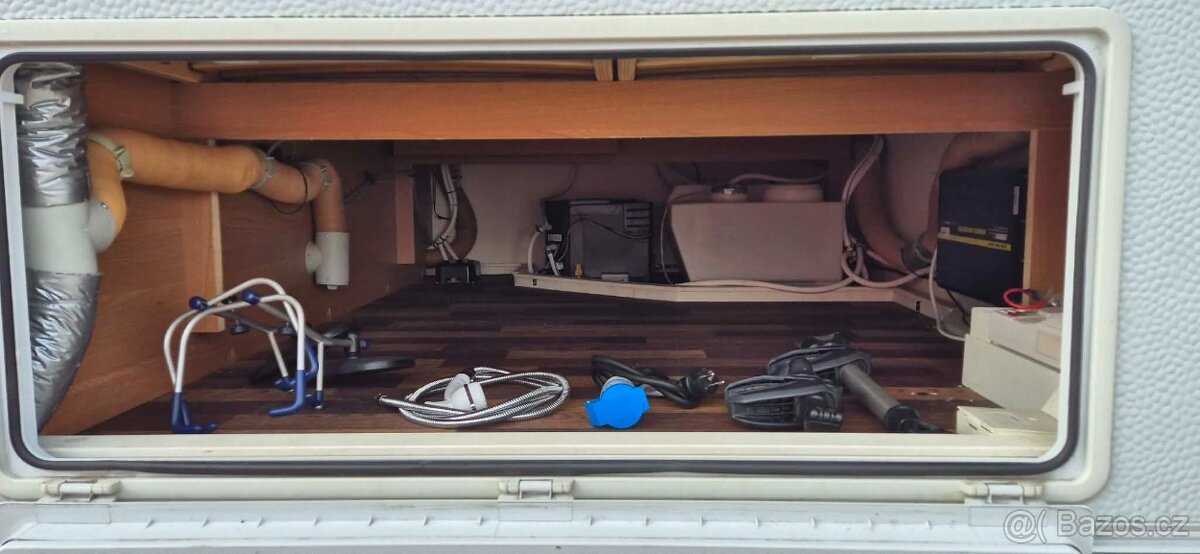 Karavan Knaus SPORT 500, mover, solár, markýza - 17