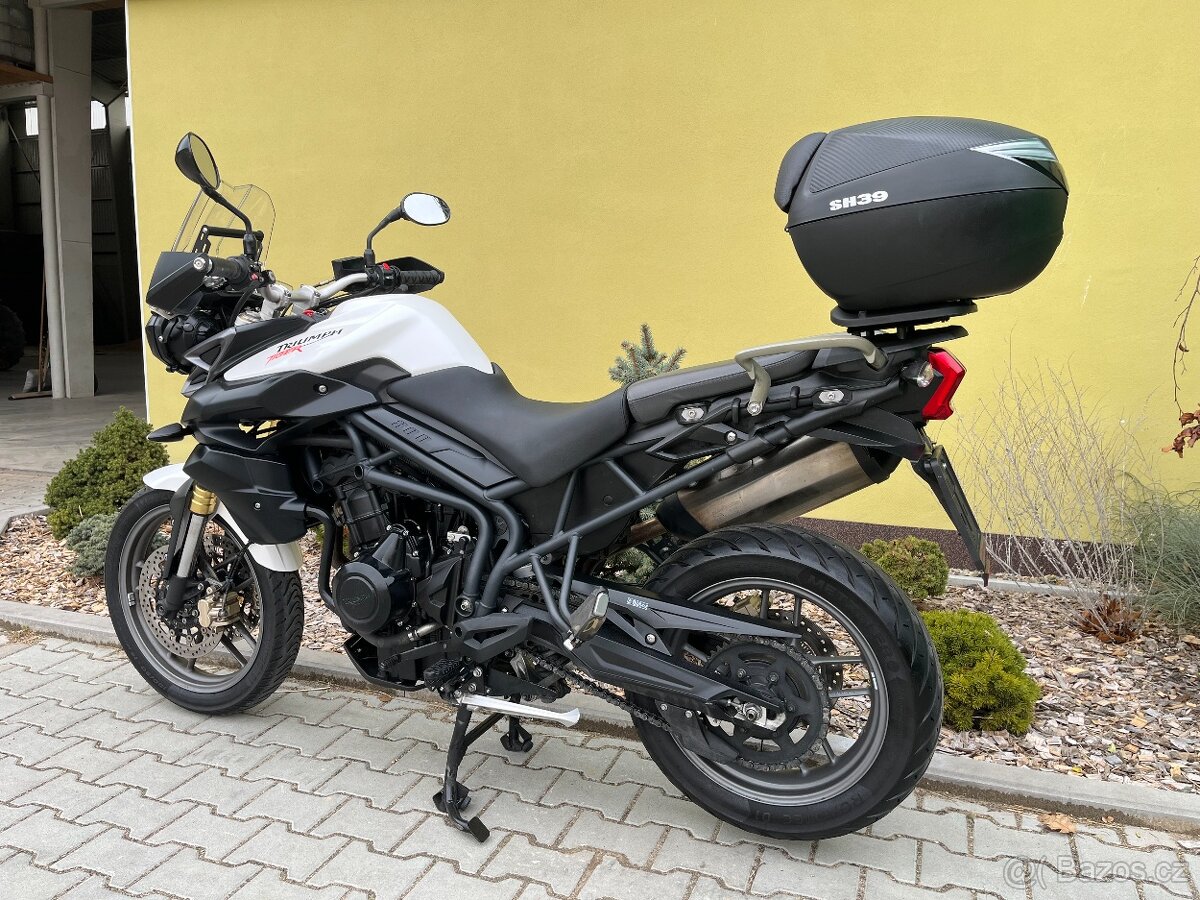 Triumph Tiger 800 XR - 17