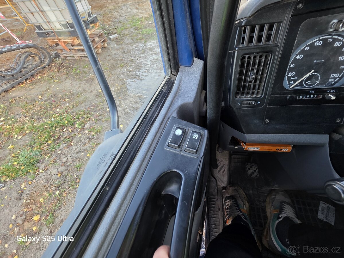 Sklápěč Renault midlum - 17