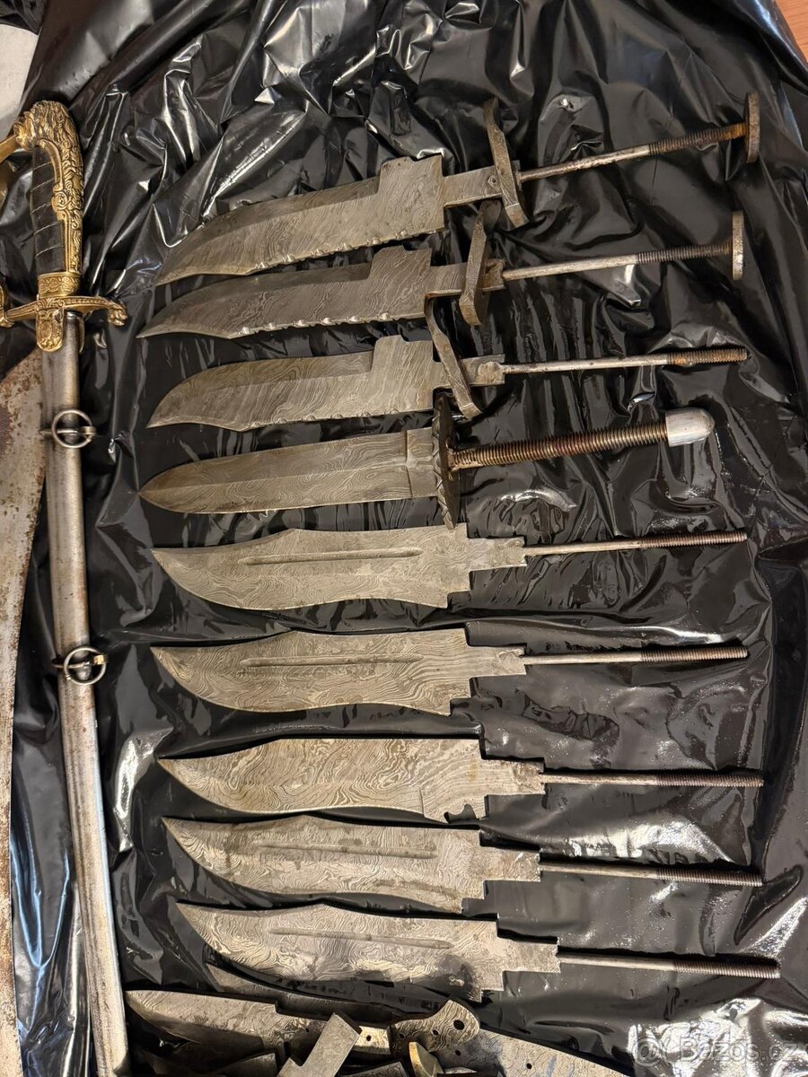 Nože, staré-Damašek - 17