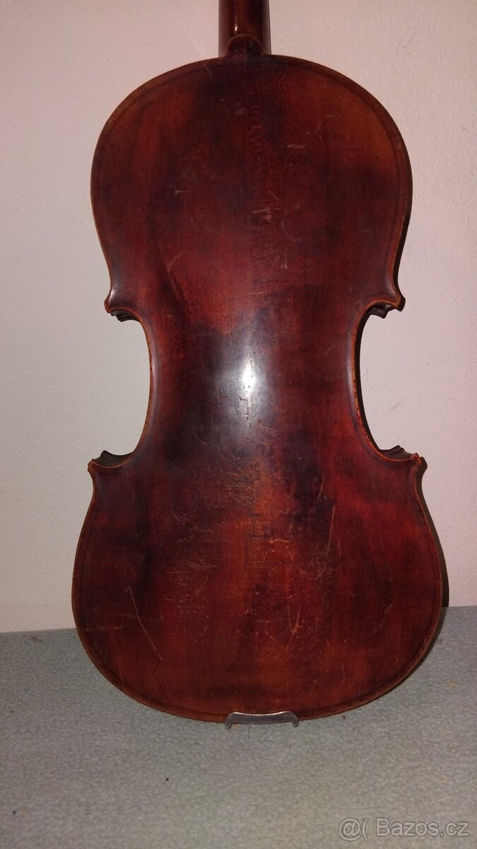 Starožitné housle celé 4/4 Tři kusy. - 17