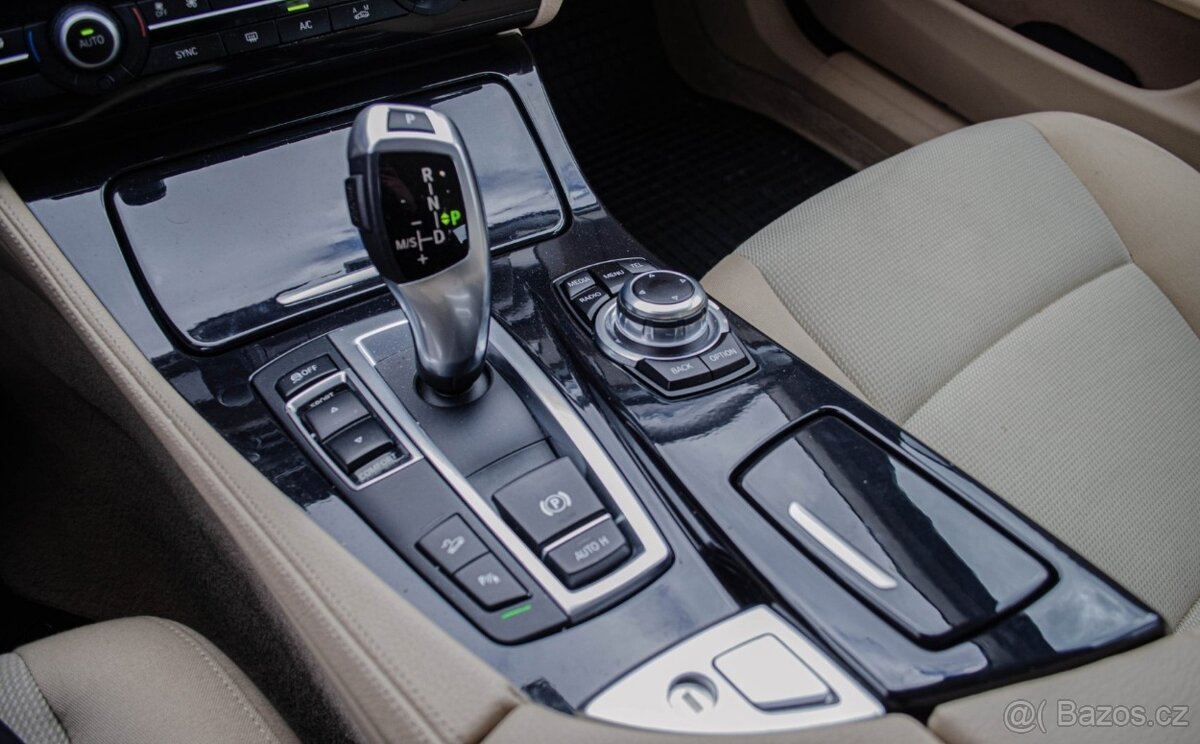 BMW F10 528i xDrive - 17