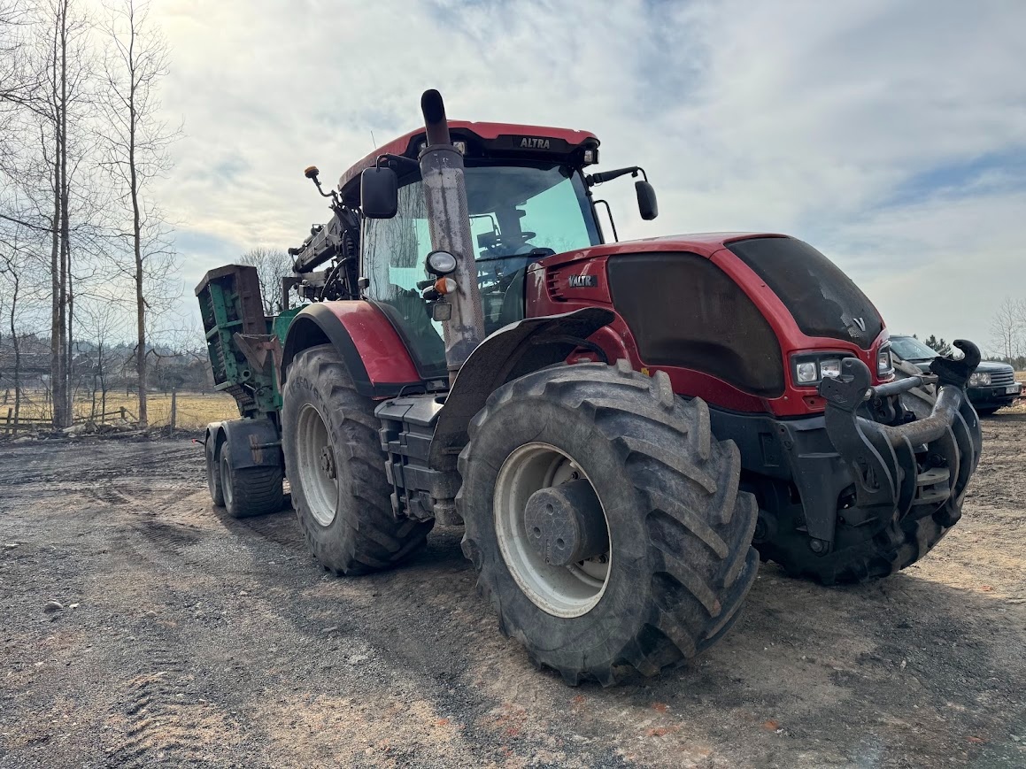 Štěpkovač jenz 561 + Valtra 353S - 17