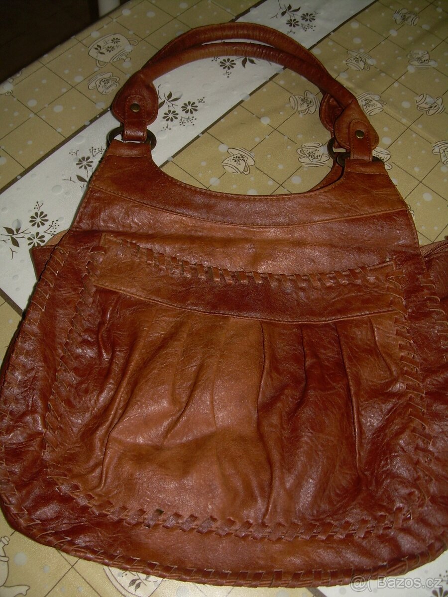 aktovka + taška kožená (kabela)+kabelky+batoh - 17