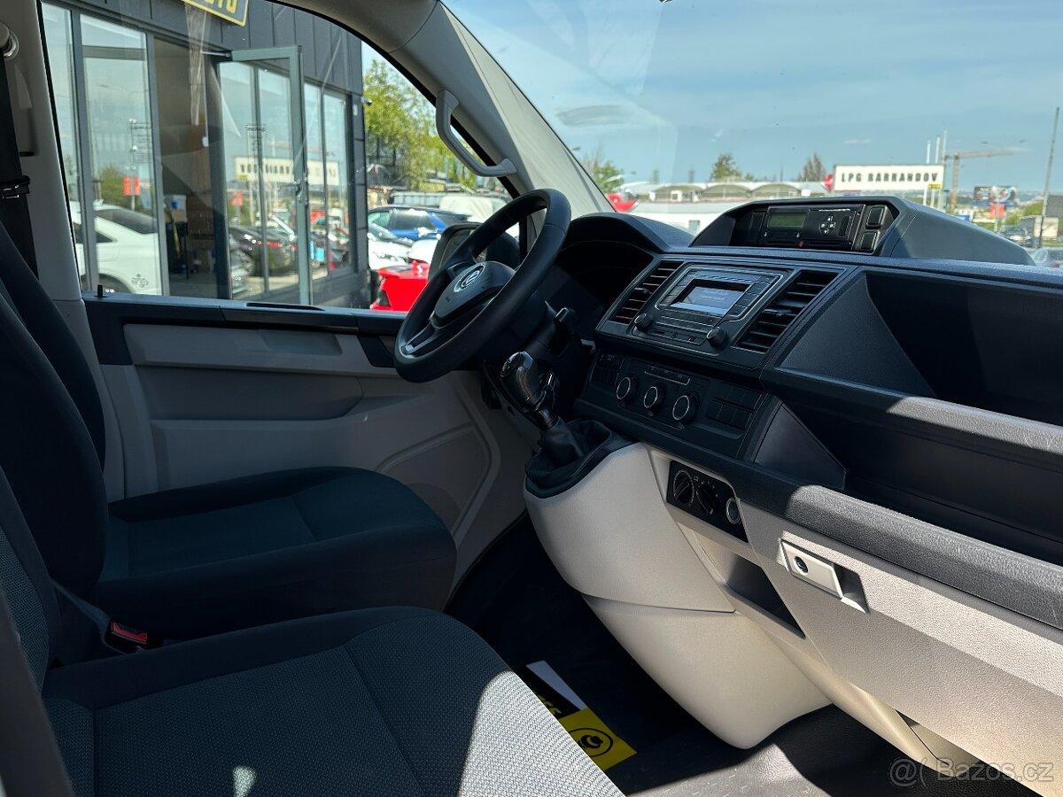 Volkswagen Transporter 2017 - 17