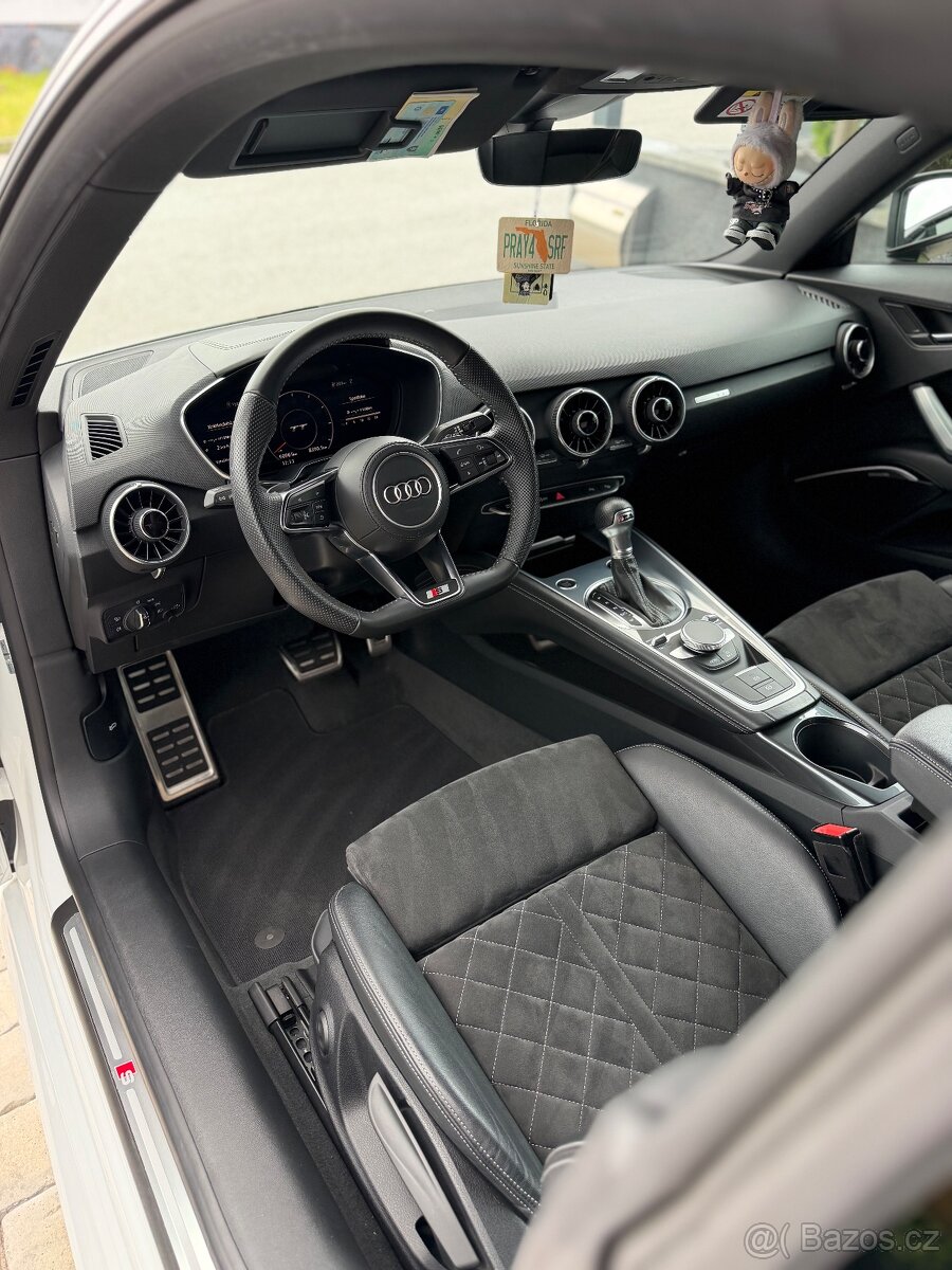 AUDI TT 2.0 TFSI S-line - 17