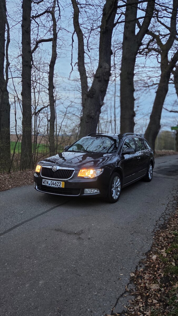 Škoda Superb 2 2011 - 17