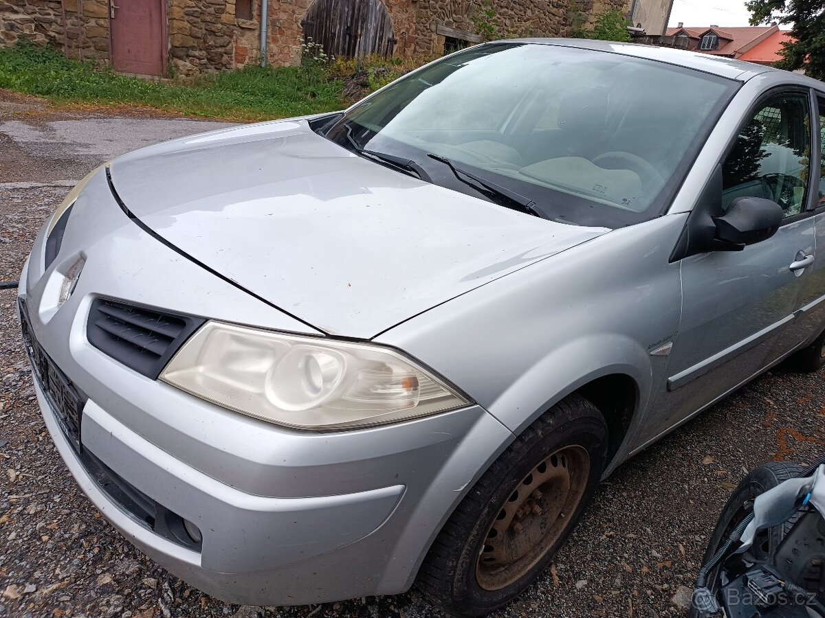 Renault Megane 1,6 16V r.v. 2003 - náhradní díly - 17
