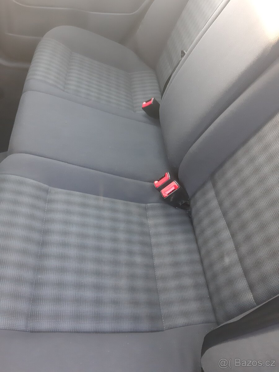 Škoda Octavia Combi I 1.9 TDI 66 kw 1 majitel - 17