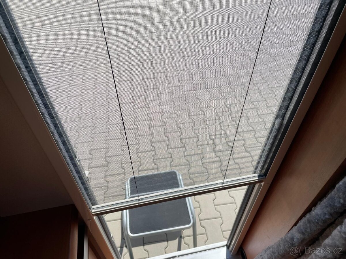 Hobby Excellent 560, EL.POJEZD, BOJLER, SPRCHA, MARKÝZA - 17