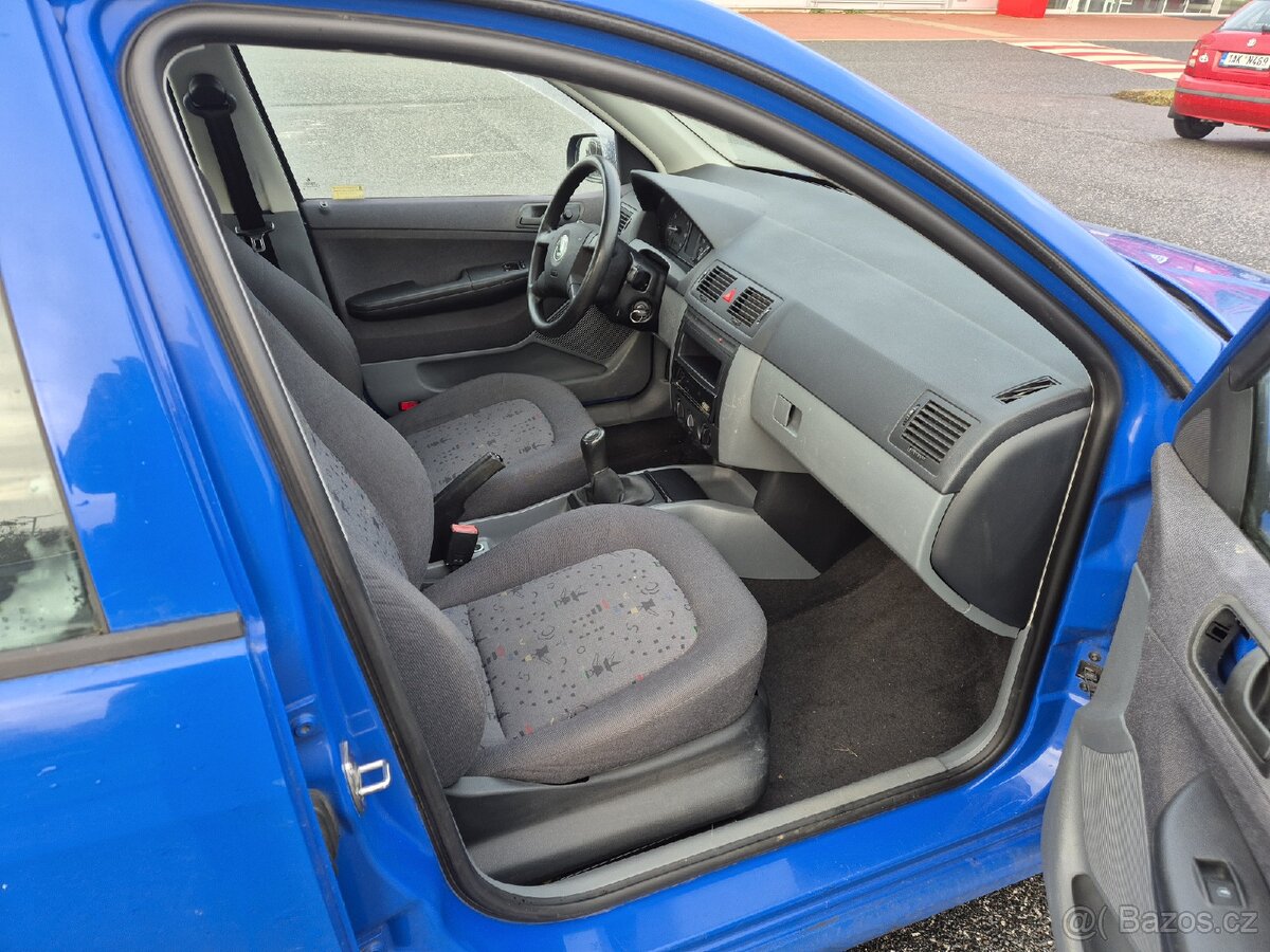 Škoda Fabia 1.4MPi 50kW Tažné najeto 102t.km - 17