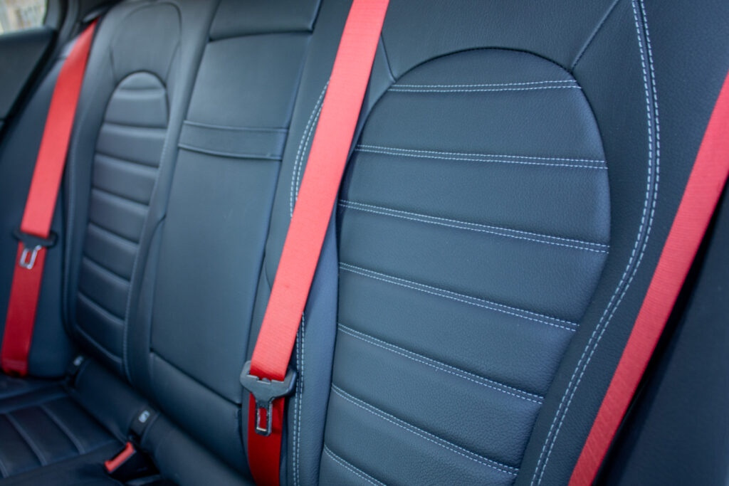 Mercedes-Benz C300d 4MATIC W205 Airmatic, Webasto, Burmester - 17