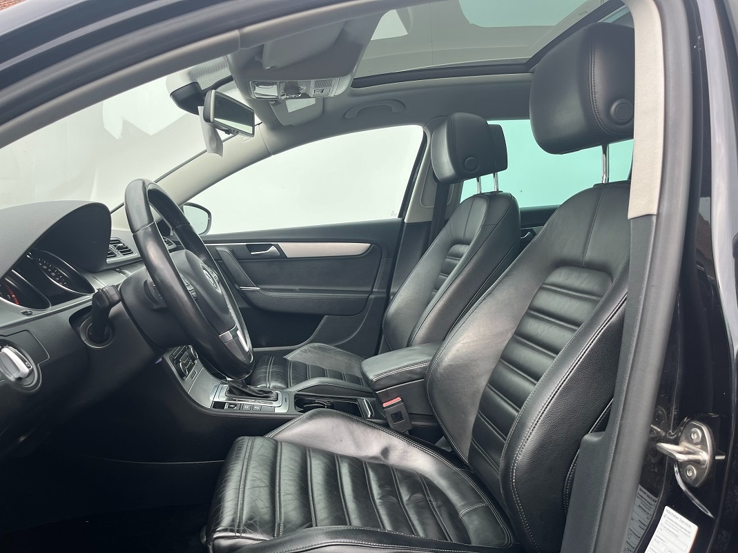 VW PASSAT B7 3.6FSI DSG 4Motion High Line 220kW TOP STAV DPH - 17