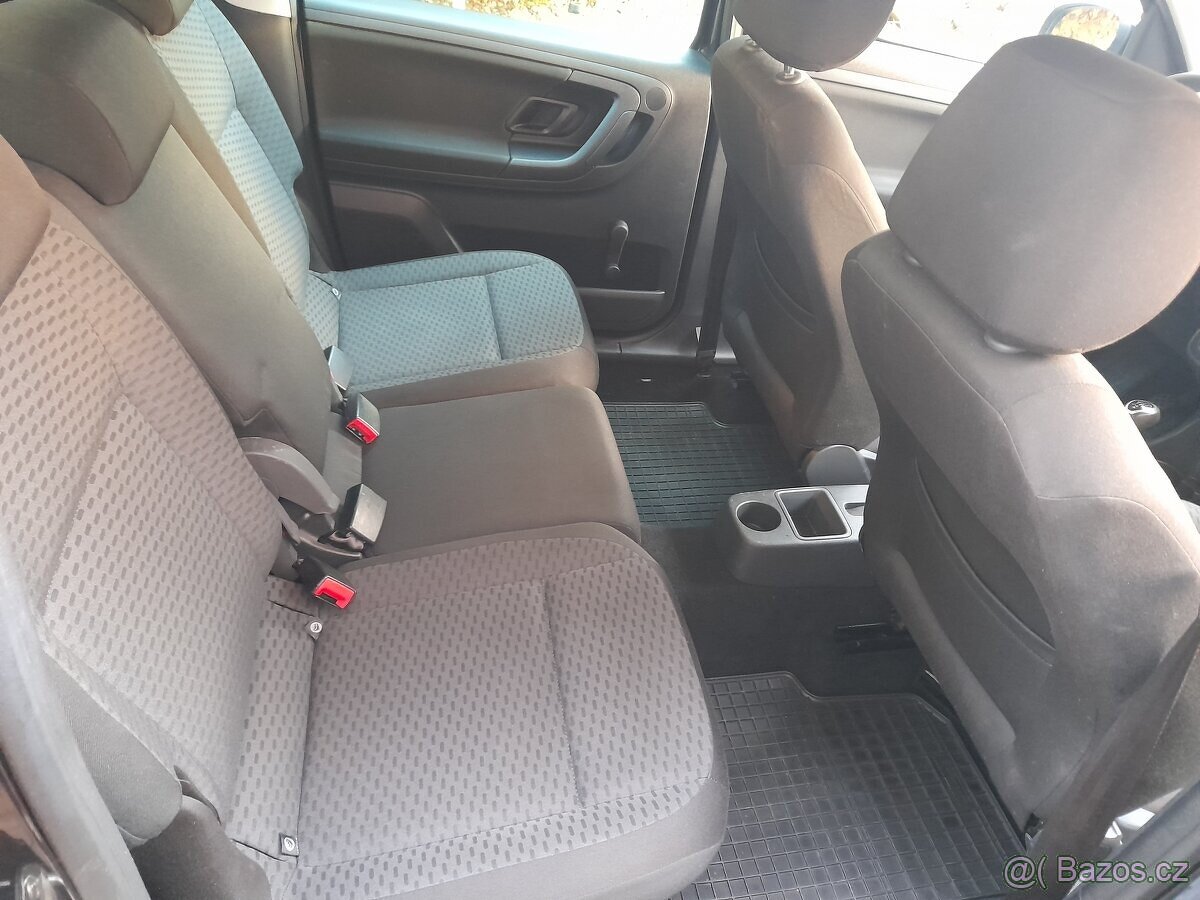 Škoda Roomster 1.2 TSi 77kw r.v. 2011 ( na opravu) - 17