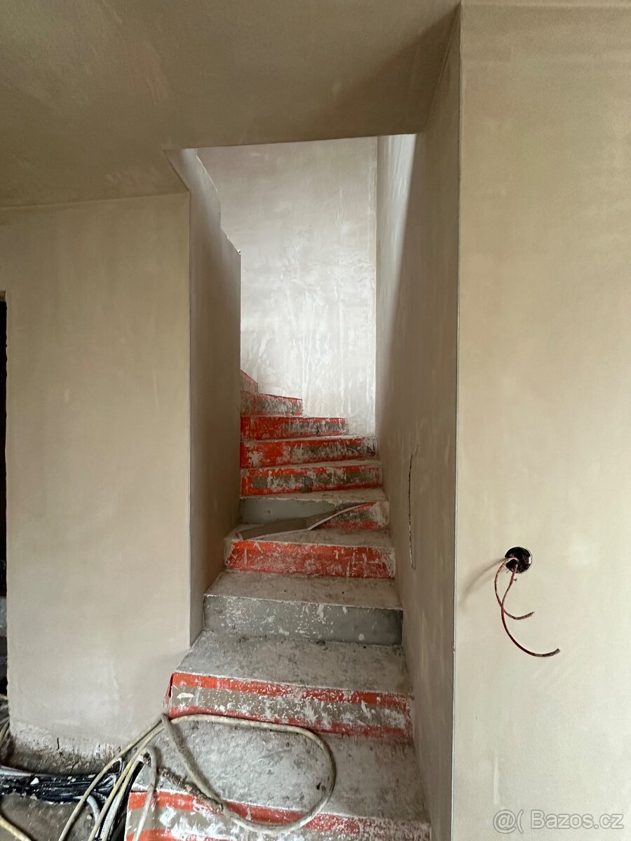 Stavebni práce . Rekonstrukce - 17