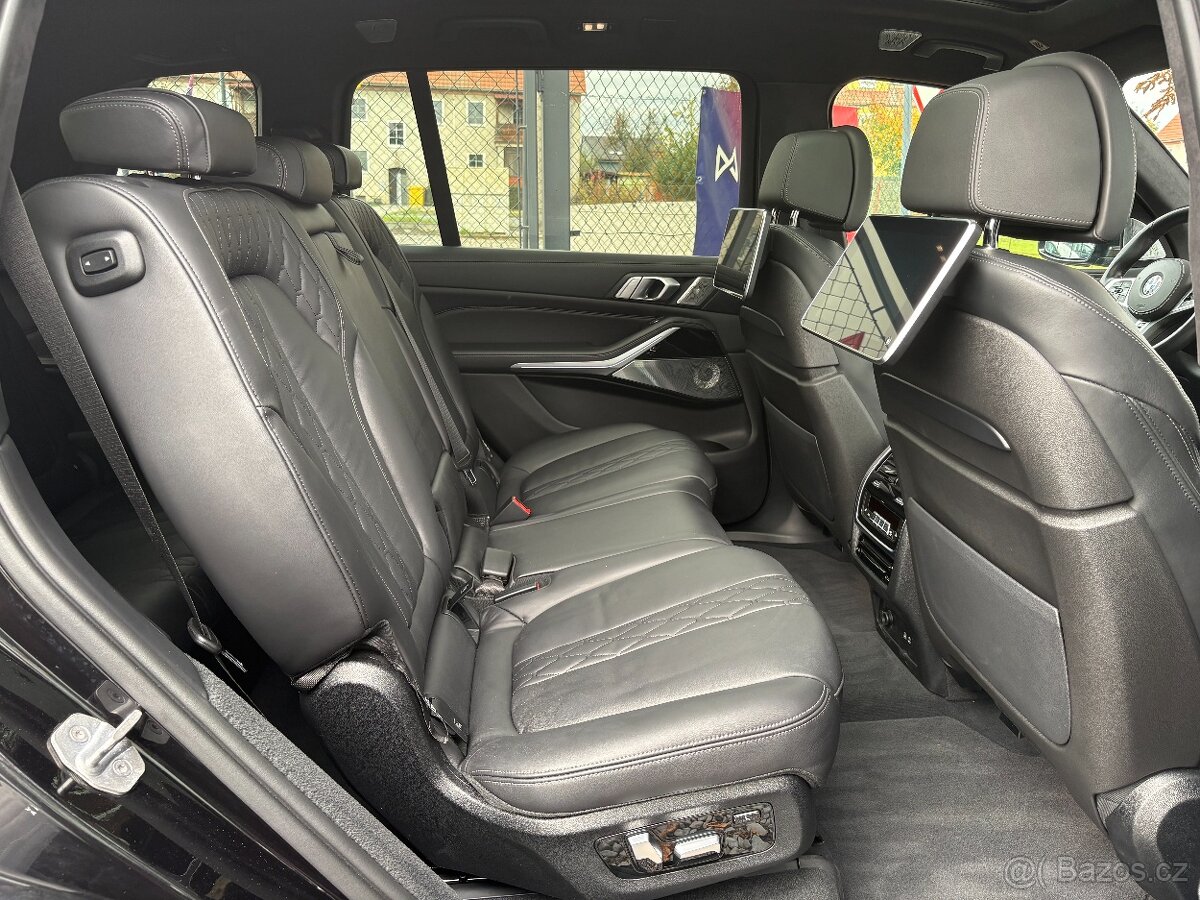 BMW X7 3.0 M50d DPH, 7MÍST, MAX VÝBAVA - 17