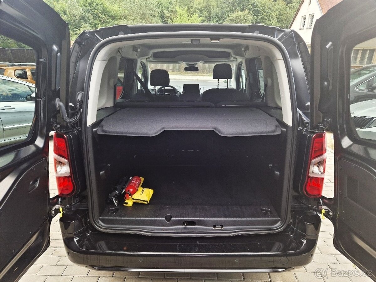 OPEL COMBO, 1.5 TDCi (96 kW), r.v. 11/2020, 5 míst, NAVI - 17