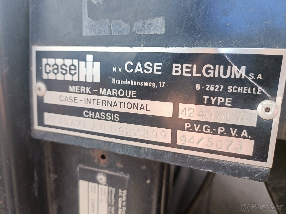 68kW/90PS Traktor CASE IH 4240 XLA, 4x4, 4-válec - 17