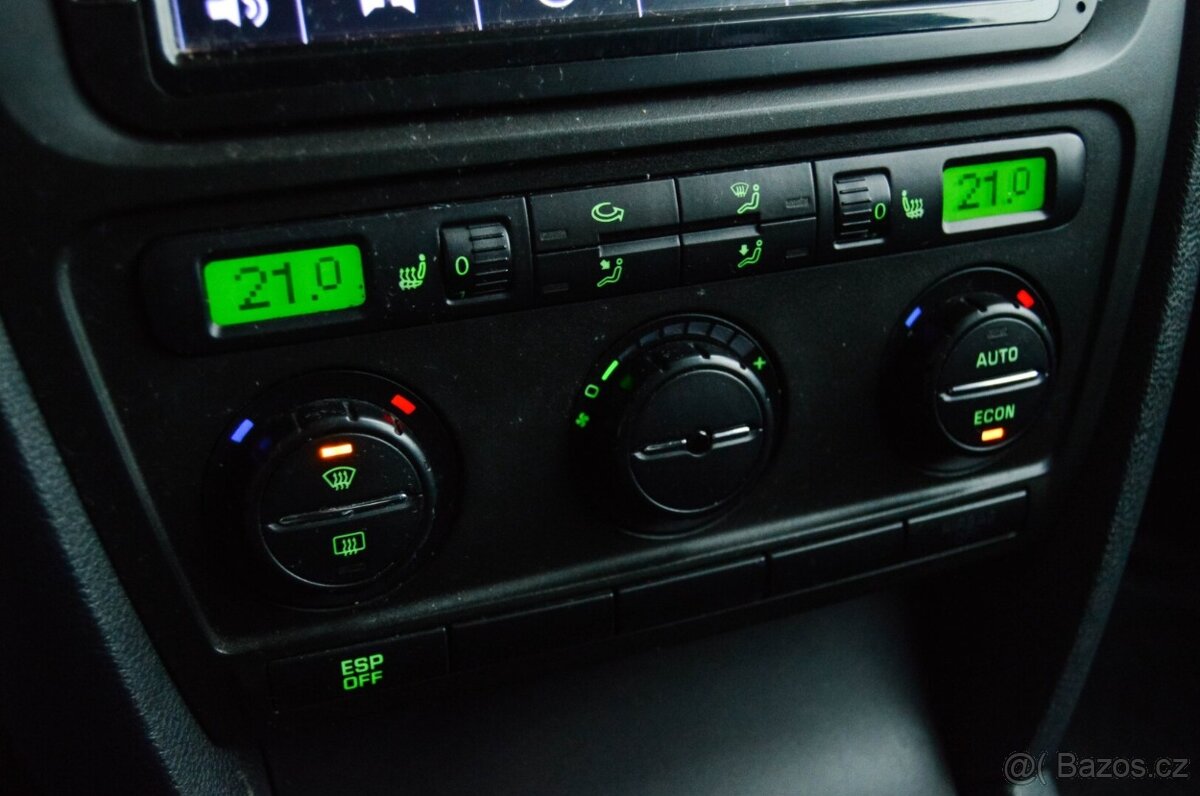 Škoda Octavia Combi 2.0 TDI Ambiente - 17