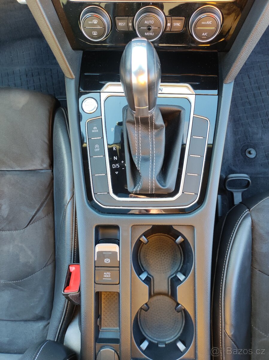 Arteon Rline ,panorama, odpočet DPH - 17