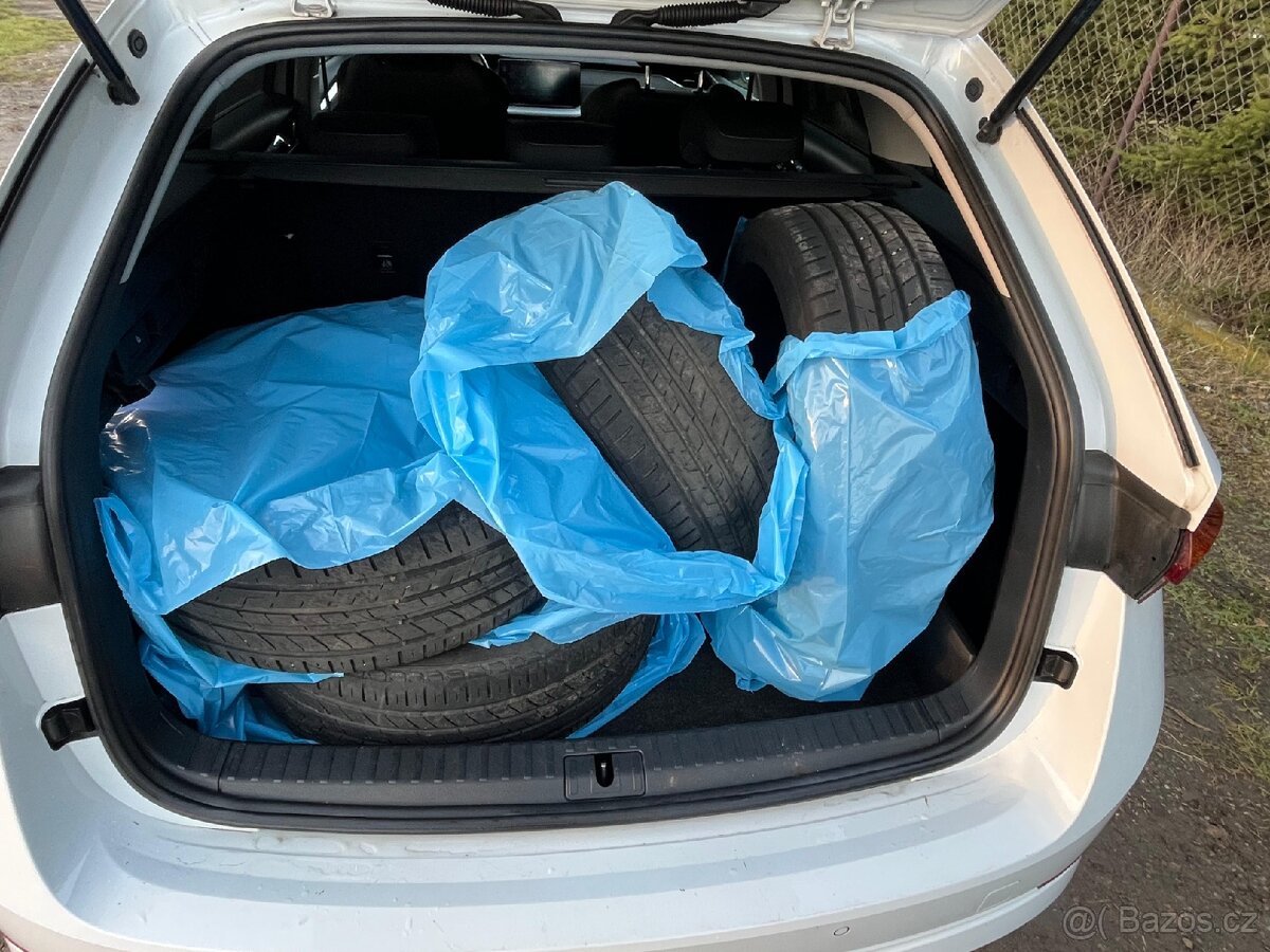 Škoda Octavia Combi 4 2.0 TDI STYLE Plus -110kw,CZ - 17